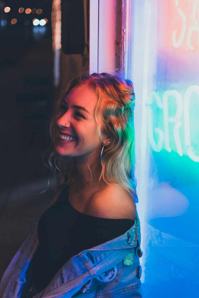 Neon — ritratti